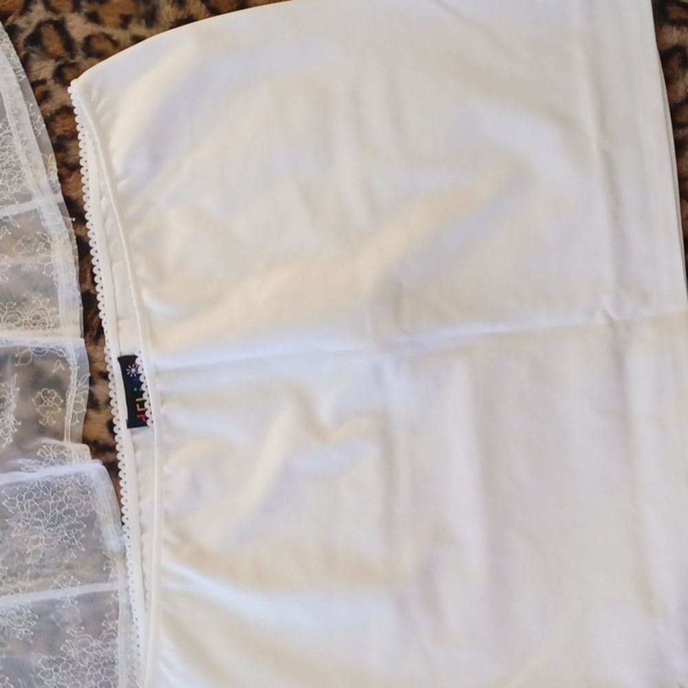 DOLLSKILL DELIA'S XXL WHITE TIE FRONT SHEER SLEEVES SHEER BACK  SOLID SKIRT - Picture 4 of 16